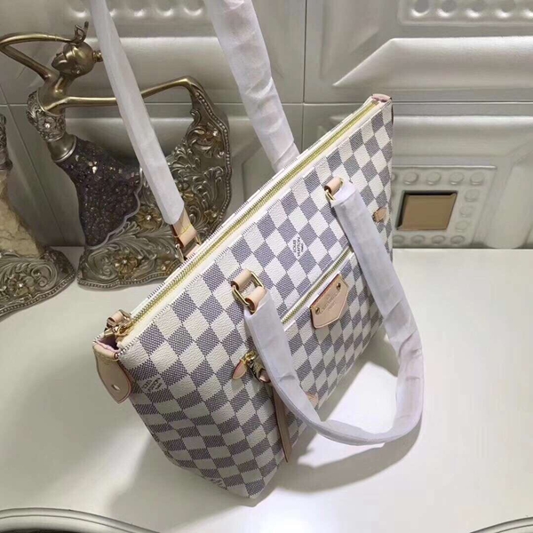 ルイヴィトンバッグ側面デザイン